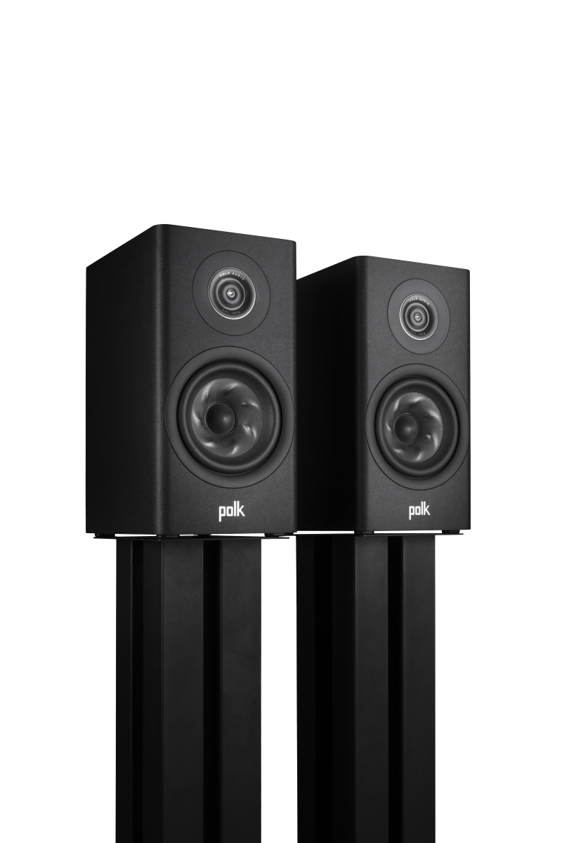 Polk Audio R100 BOOKSHELF SPEAKERS (PAIR)