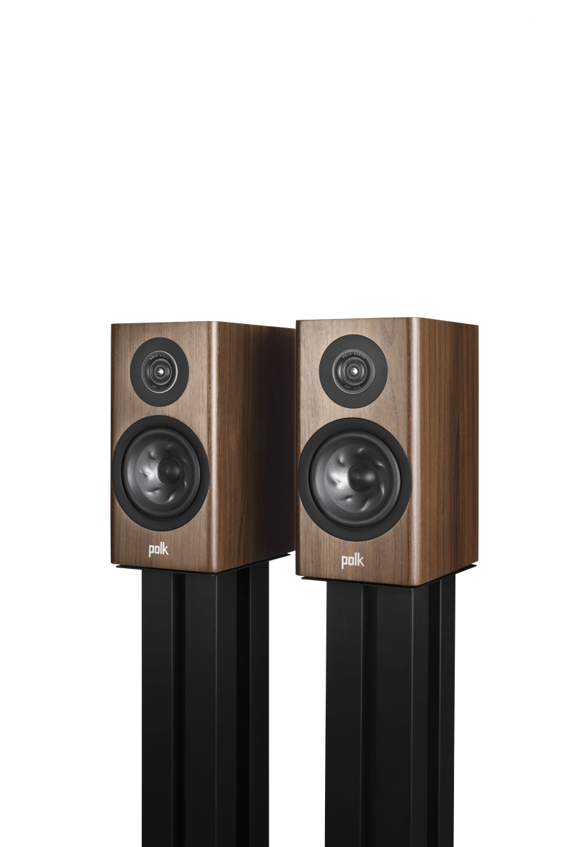 Polk Audio R100 BOOKSHELF SPEAKERS (PAIR)